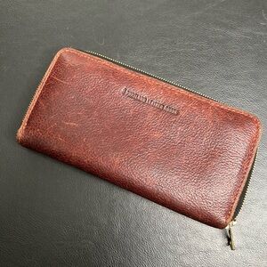 Portland Leather Leather Zip Wallet